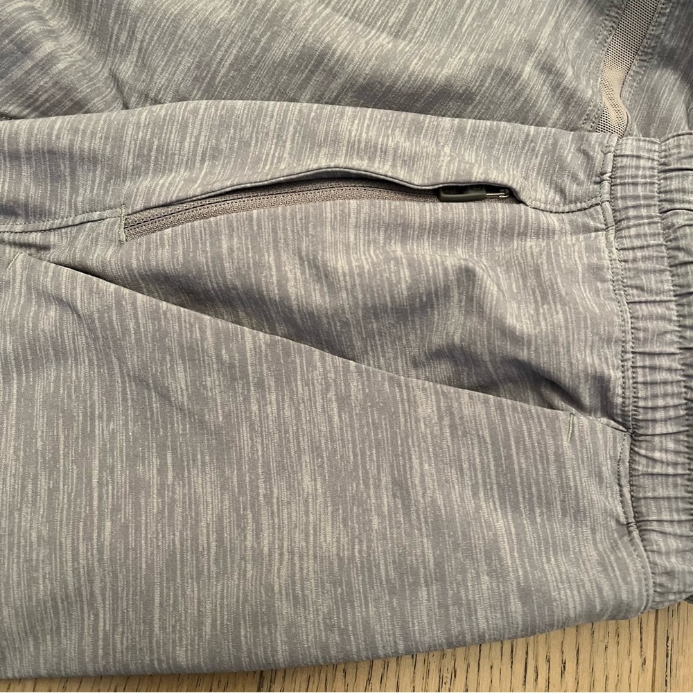 lululemon athletica | Shorts I Lululemon Athletic Shorts Grey size XL Lined - Picture 10 of 10
